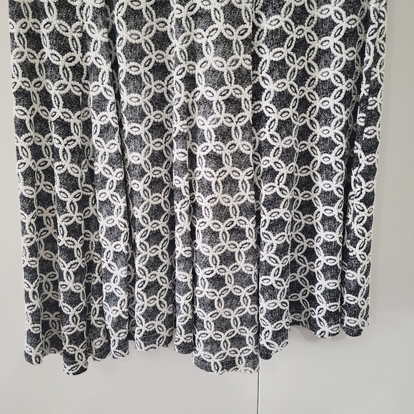 Virginia Key Paris Dress - Picture 6 of 11